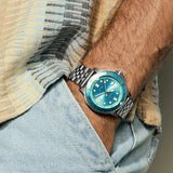 Reloj Nixon Stinger 44 A1402-5308-00 solar unisex
