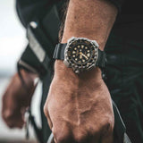 Reloj Citizen Promaster Super Titanium hombre BN0220-16E