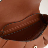 Bolso GUESS crossbody amorette flap BG789820