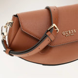 Bolso GUESS crossbody amorette flap BG789820