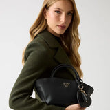 Bolso de mano GUESS Bolena saffiano ZG920776