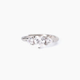 Anillo Mabina de plata con circonitas en forma de corazón 523435