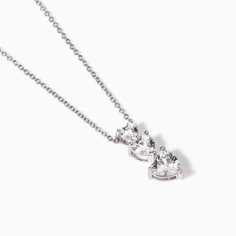 Collar Mabina de plata con circonitas de corazón Bonito 553743