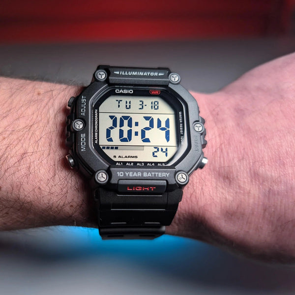 Reloj Casio G-Shock AE-1600H-1AVEF