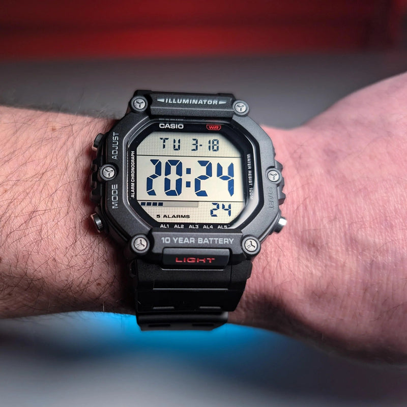 Reloj Casio G-Shock AE-1600H-1AVEF
