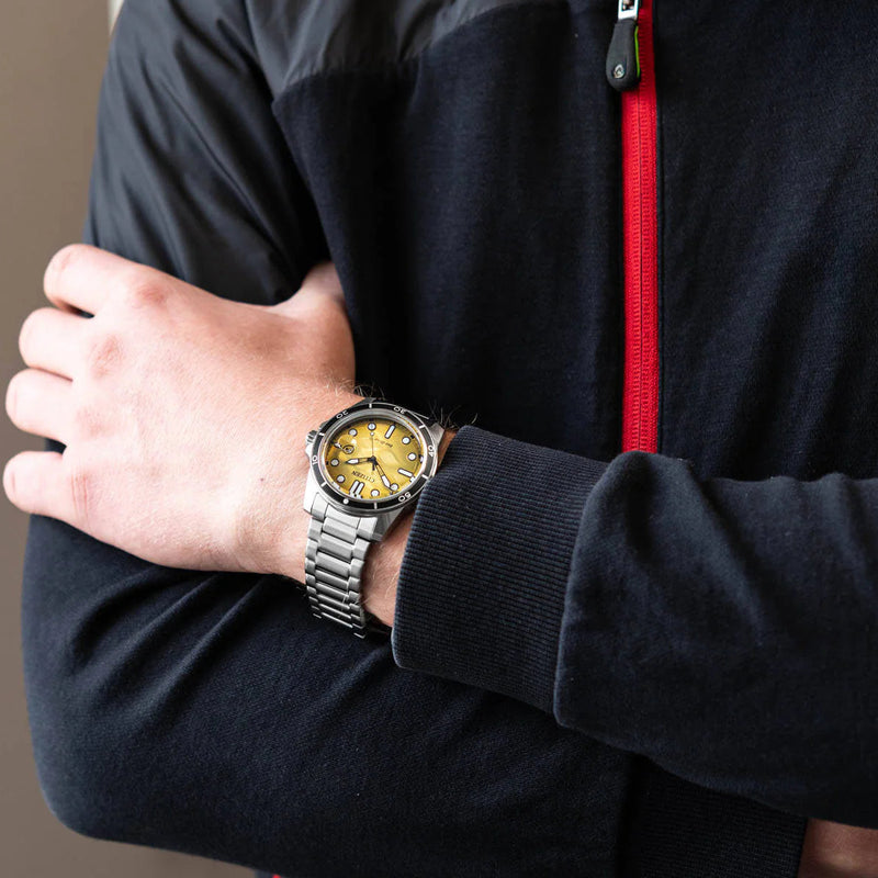 Reloj Marine 1810 de Citizen España de la colección OF Collection AW1816-89X