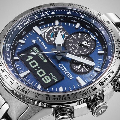 Reloj Eco Drive U830 de Citizen de la colección Promaster JV2000-51L