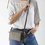 Bolso bandolera Guess Anning QG950814