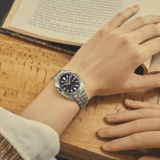 Reloj Seiko SRE021K1 5 Sports SNXS 32mm Esfera Azul Oscuro b2